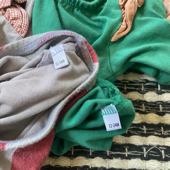 This Tribe Of Three Baby 2P Ruffled Green Polka Dot One Piece Bodysuits 24M - Picture 7 of 7